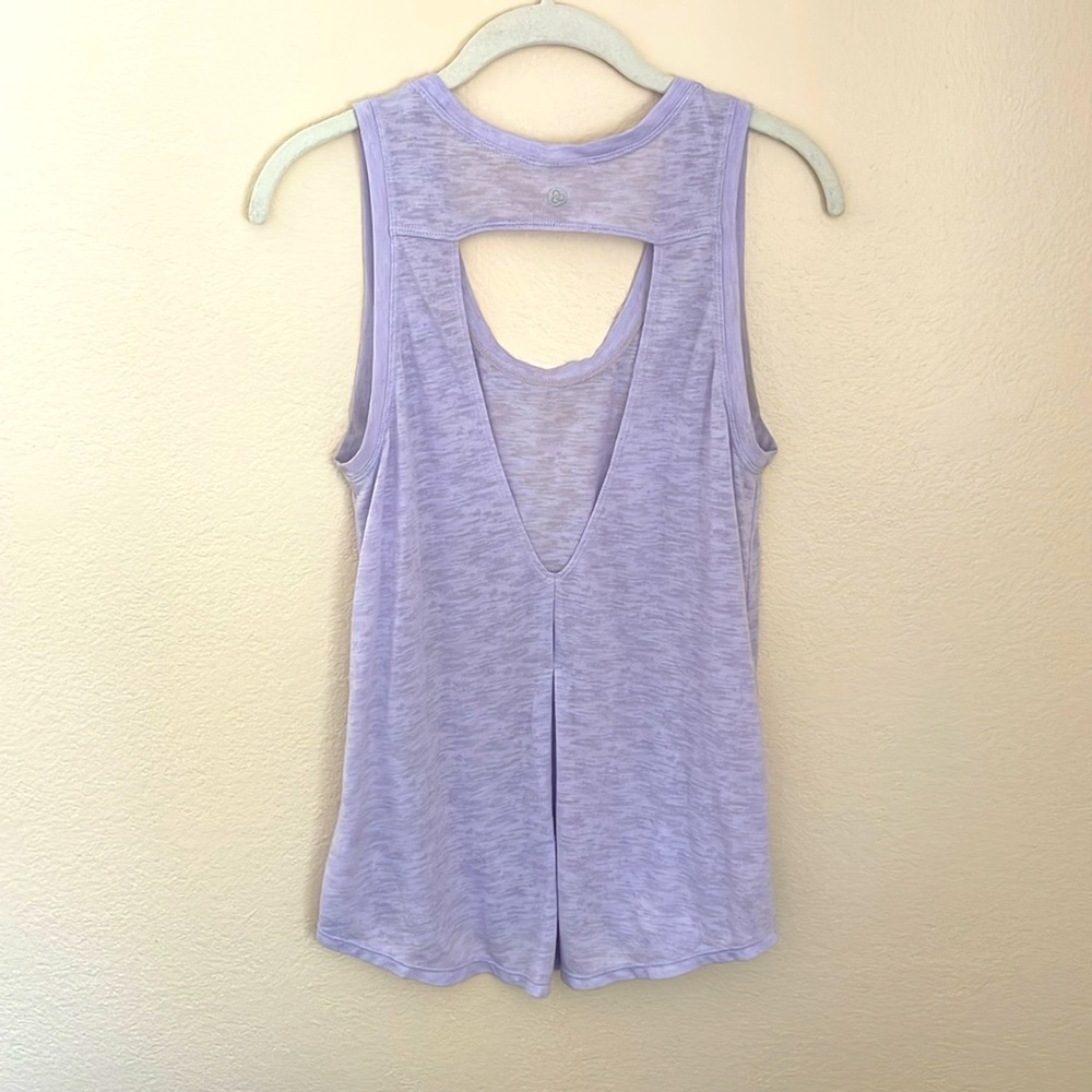 Zella ‘Lean Routine’ Tank Top with Cut Out Design - Picture 2 of 2